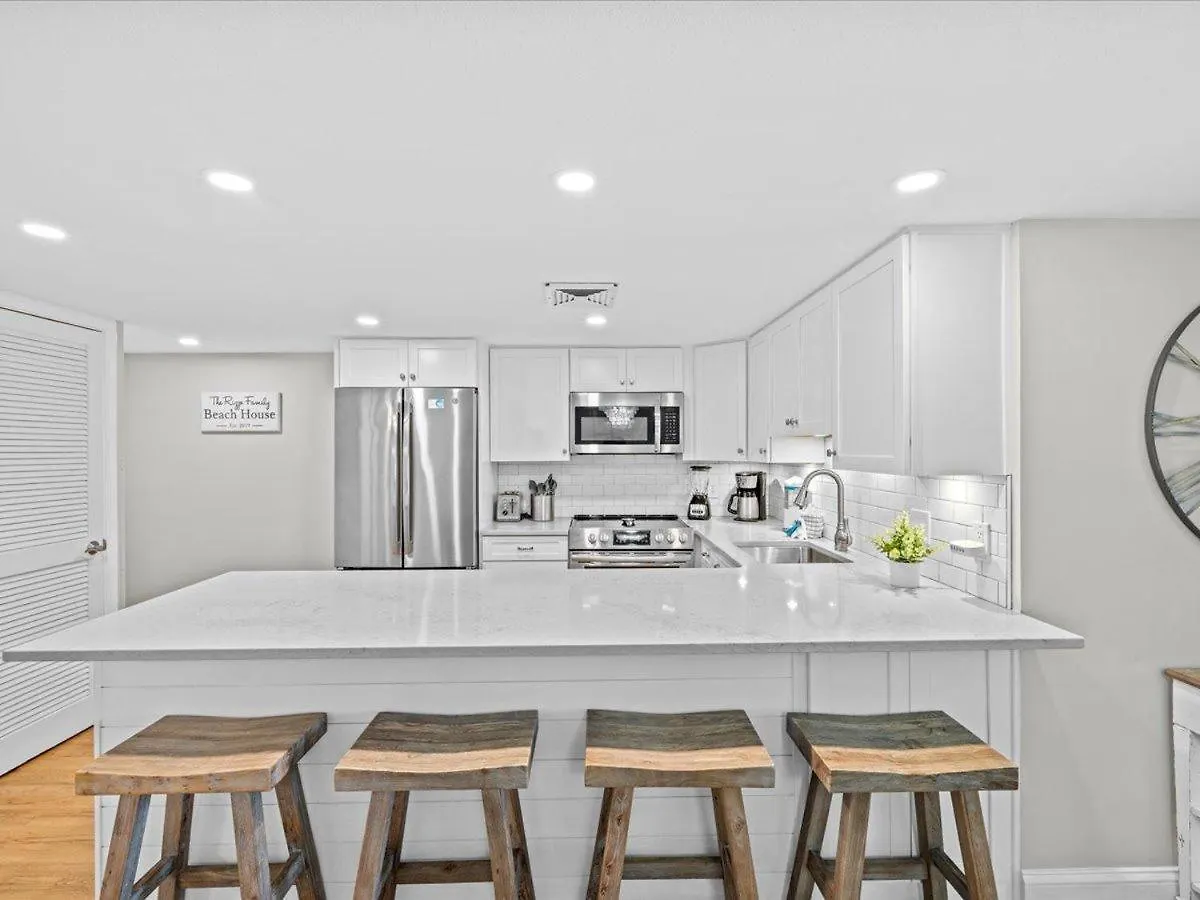 Holiday home Holiday Surf And Racquet Unit 107 Destin United States